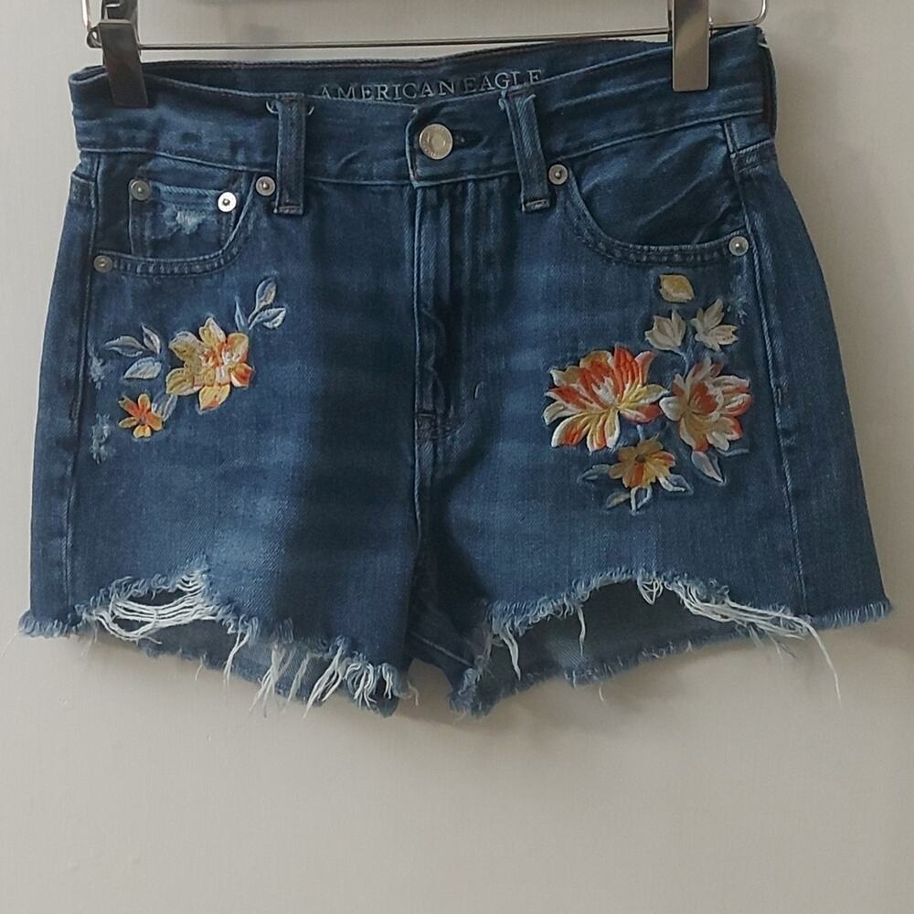 American Eagle Outfitters Mom Short Embroidered Raw Hem  0 Classic Boho Festival
